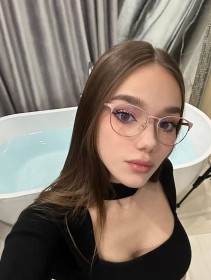 Фото проститутки Настя №4 в городе Миллерово